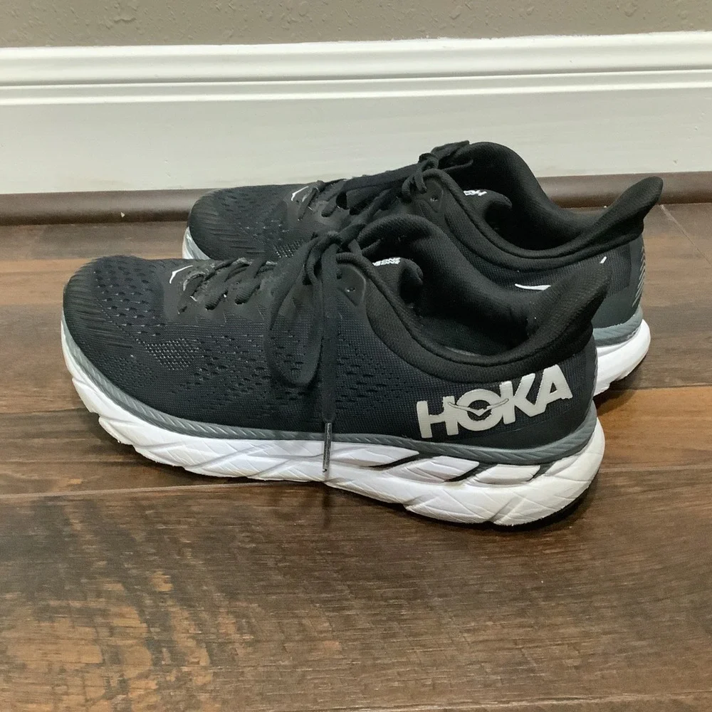 Hoka Clifton 7 Womens Running Shoes Black White Road Sneakers 1110509 BWHT - Picture 2 of 13